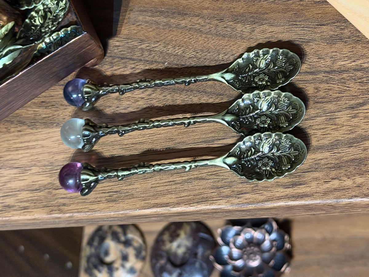 Crystal Carvings & Specimens | Poppy & Moon Crystal Co